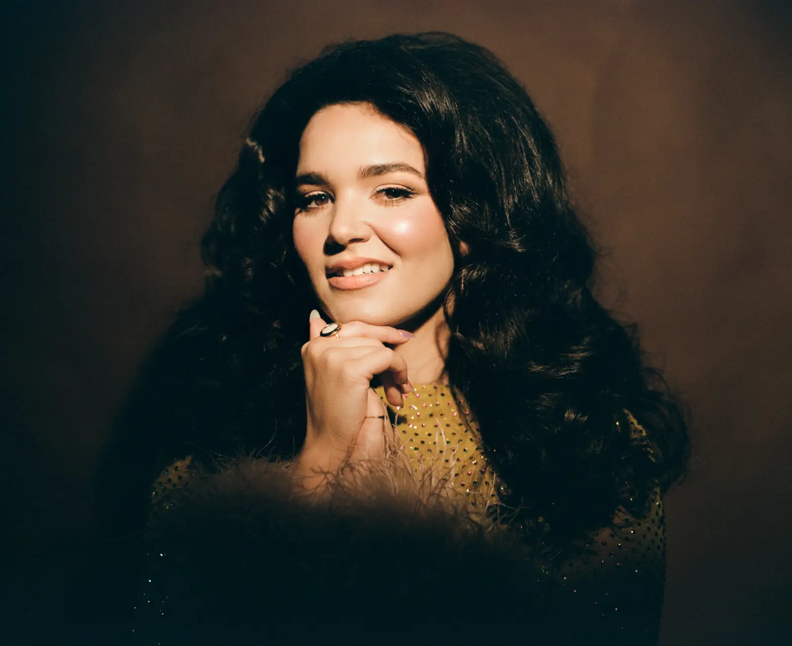 Emily Nenni announces European tour ahead of new LP "Movin' Shoes"
