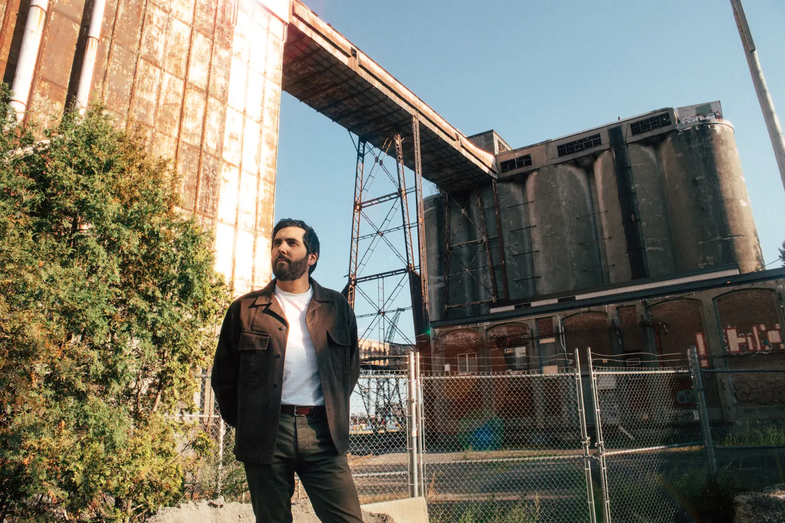 Ariel Posen announces "Bannatyne" and tours Europe