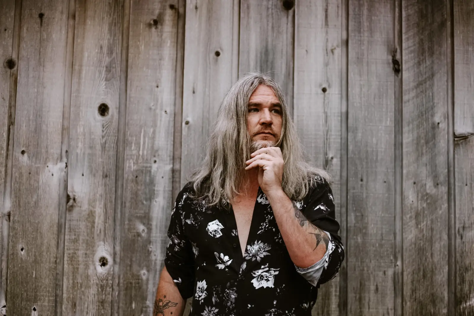 Israel Nash celebrates 10 years "Rain Plans" with European tour