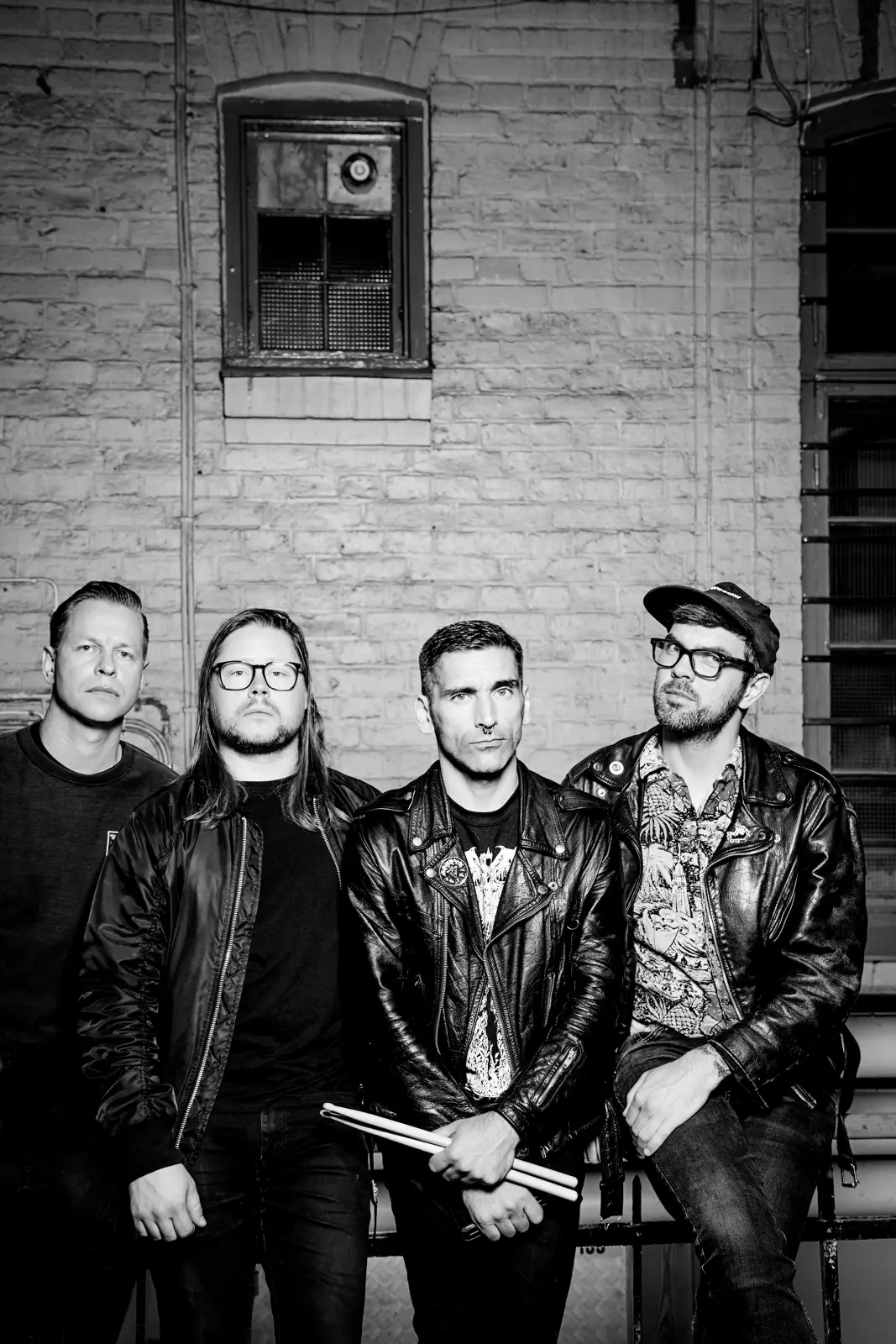 Satanic Surfers & Venerea are playing Arnhem this weekend