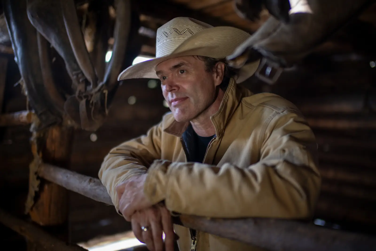 Corb Lund supports The Dead South in Europe with "El Viejo"