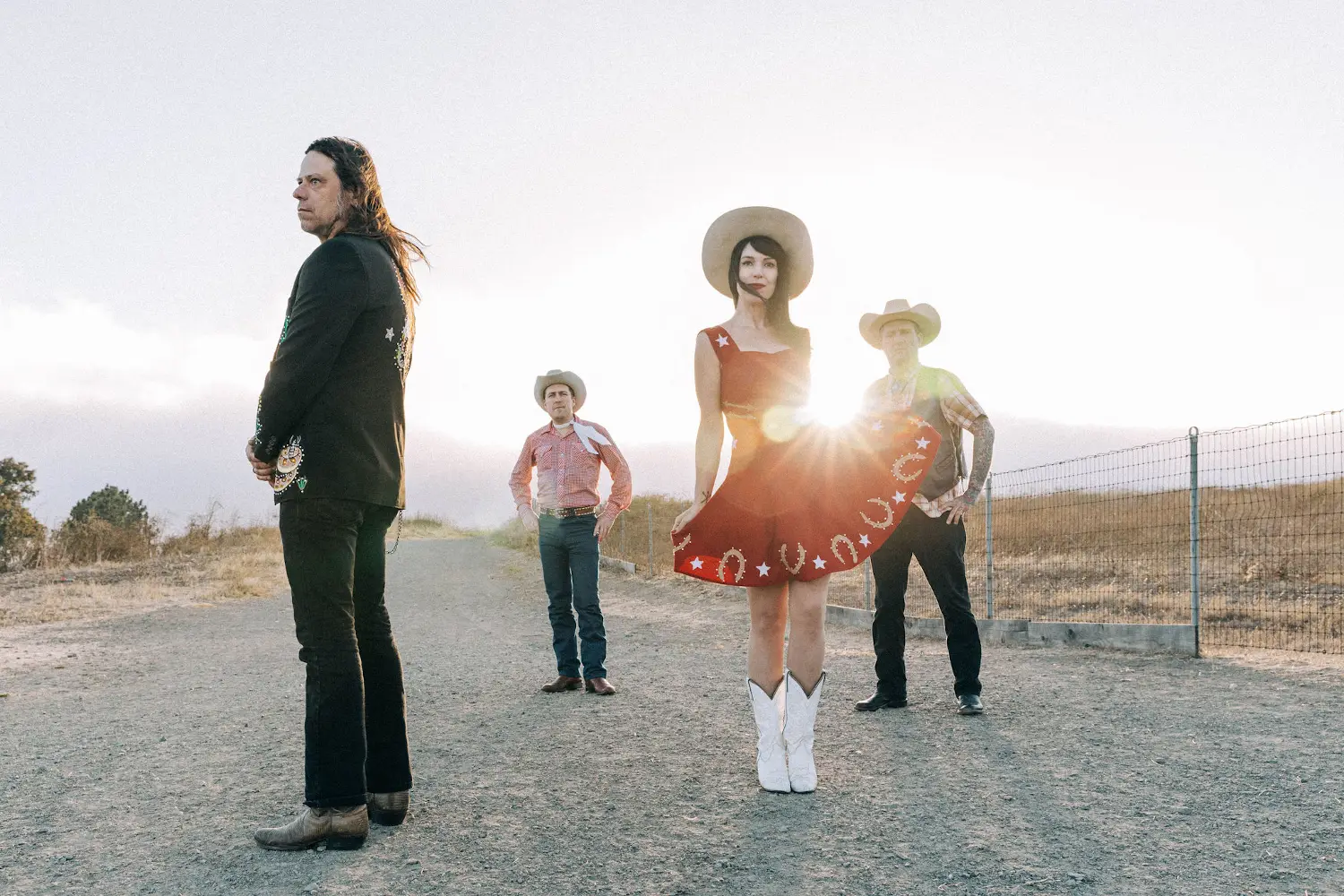 Jenny Don't And The Spurs set to release "Fire on The Ridge" and announce NL dates in spring