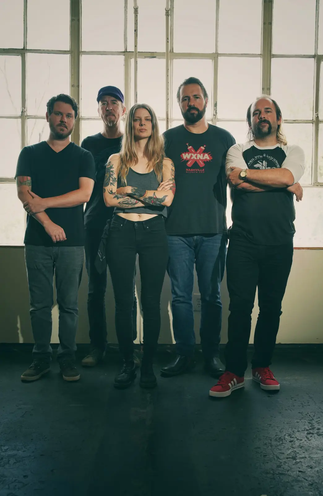 Sarah Shook & The Disarmers finally tour Europe on "Nightroamer"