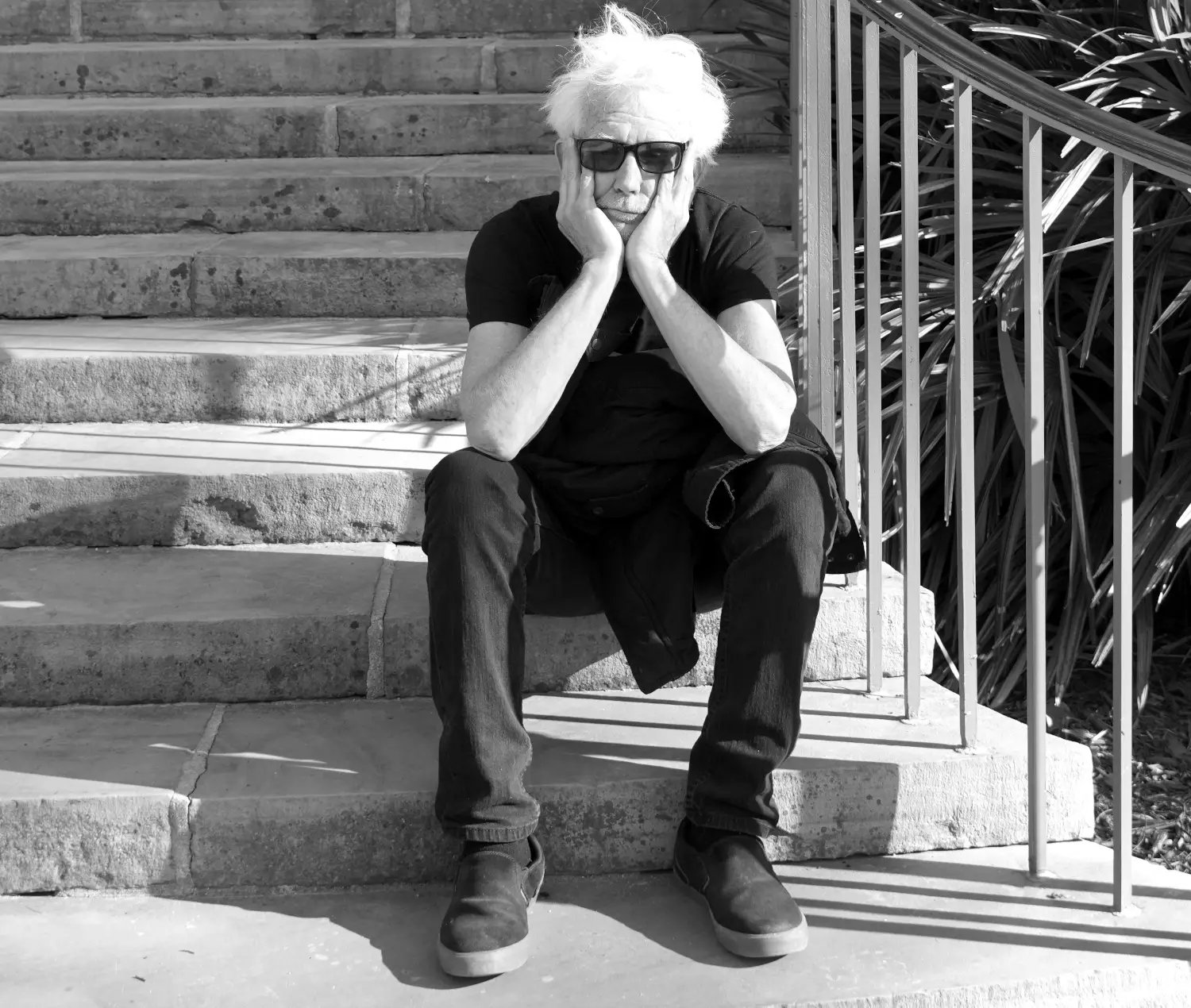 Johnny Dowd releases "Homemade Pie" and will tour Europe in September