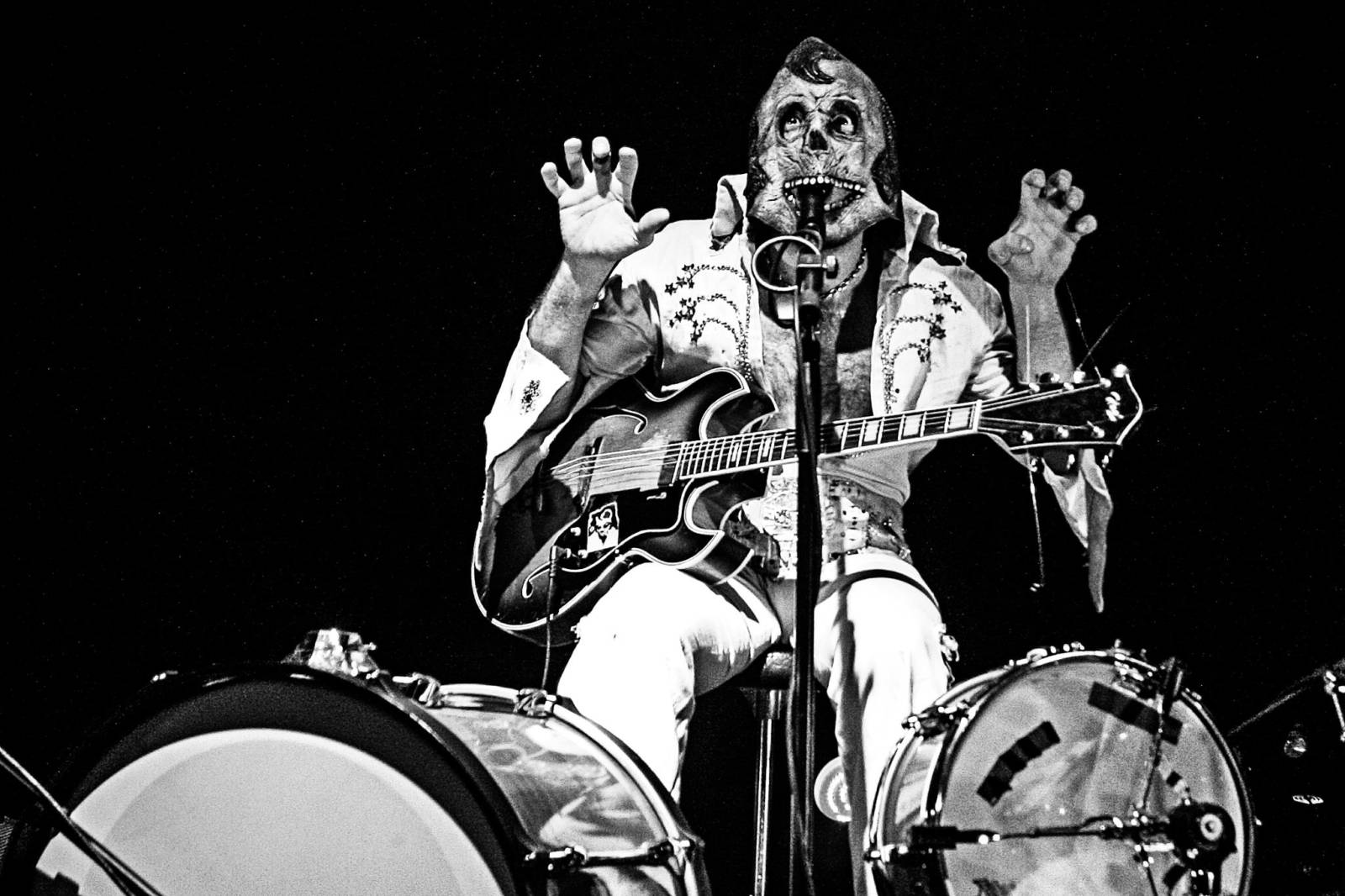 Dead Elvis & His One Man Grave