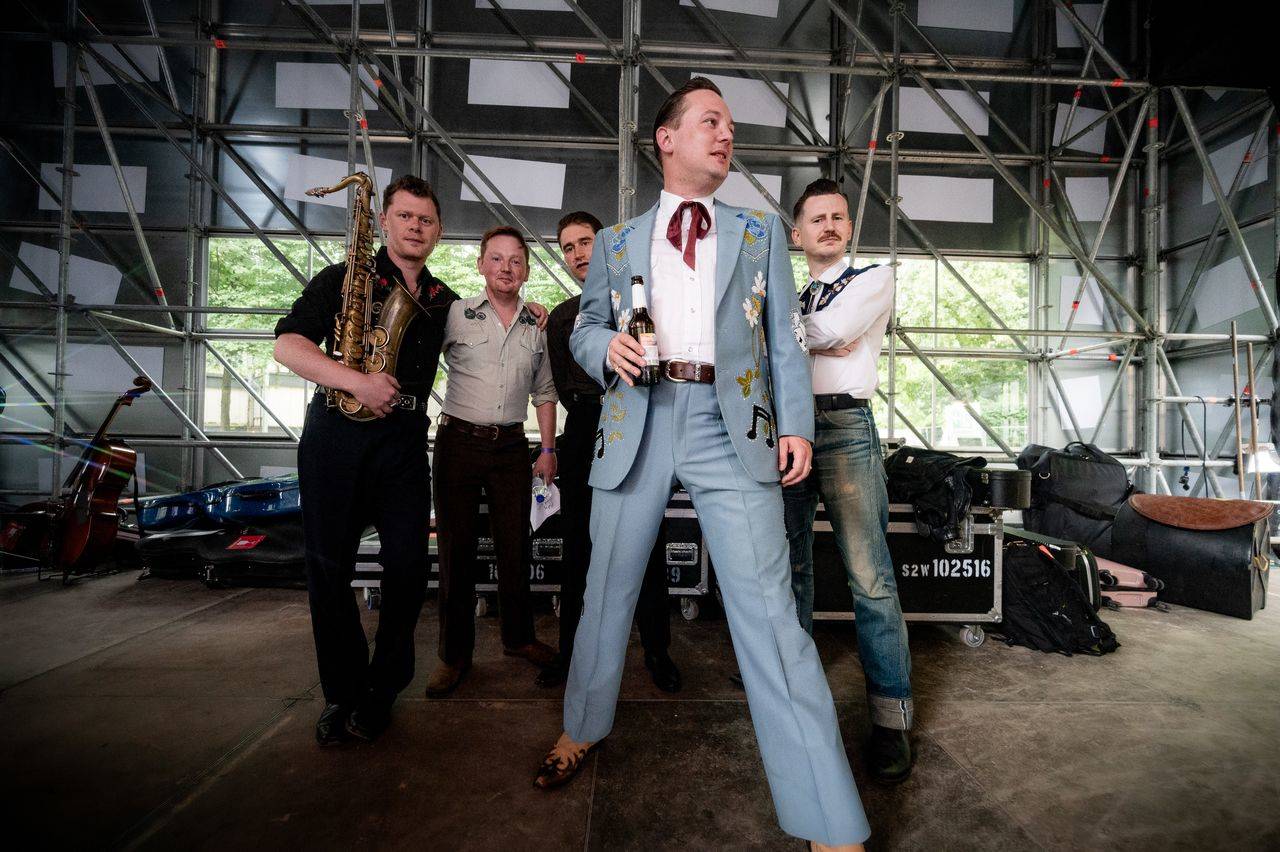 Rob Heron hit the road with his newest EP, "Pull The Other One, Rob!"