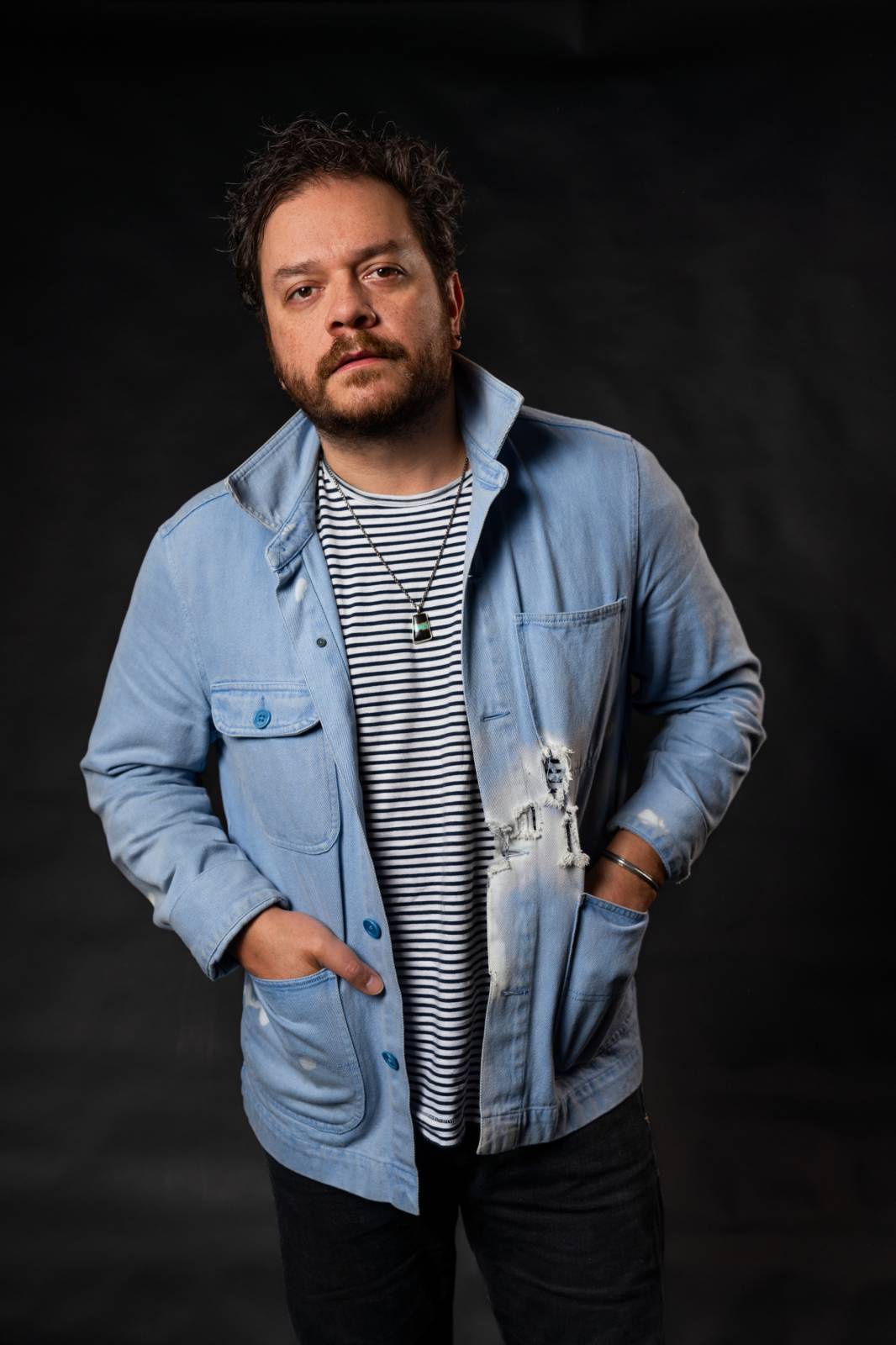 David Ramirez takes "All the Not So Gentle Reminders" to Europe