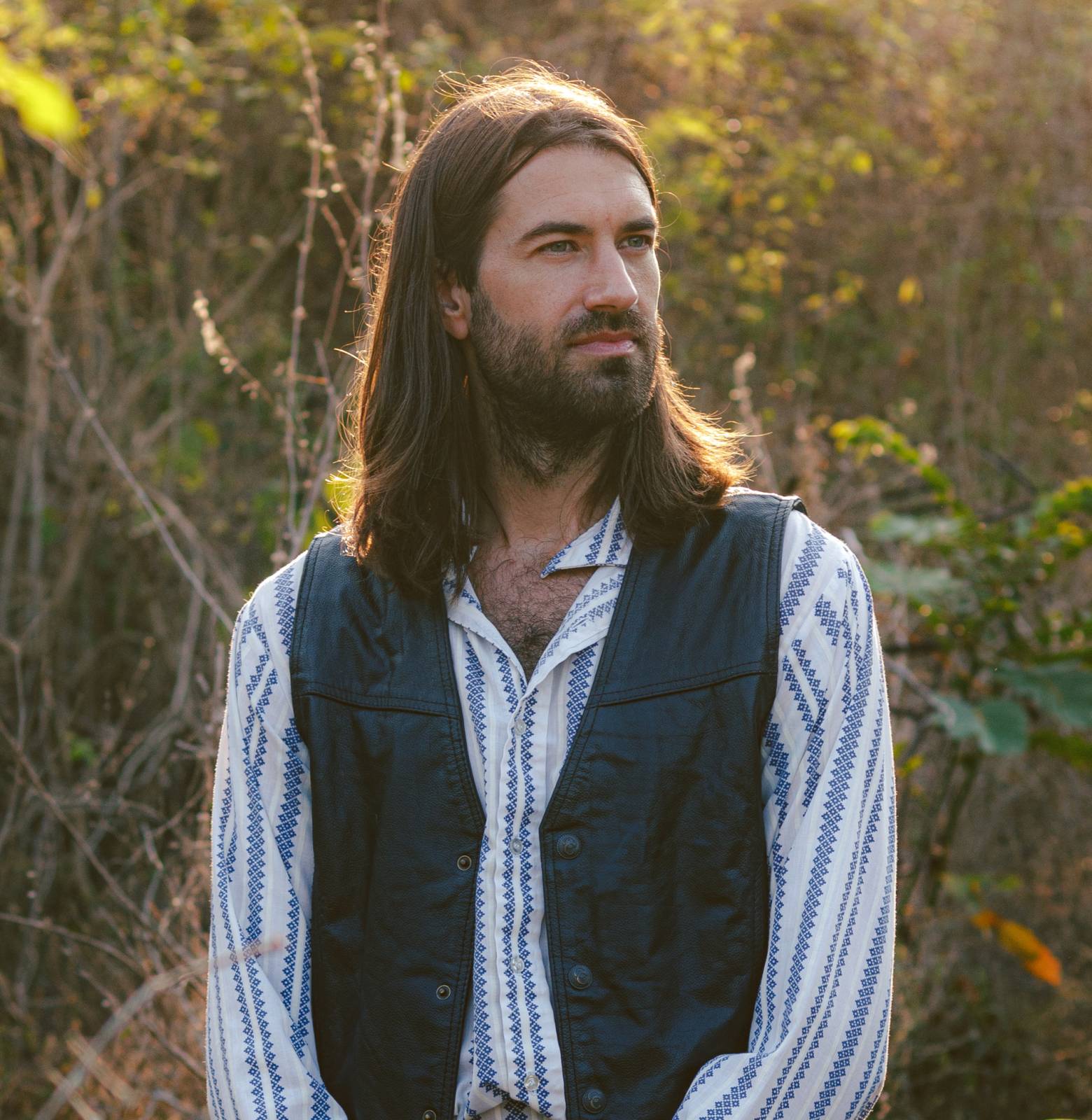 Johnny Delaware's solo shows and shows with Dylan LeBlanc are coming up