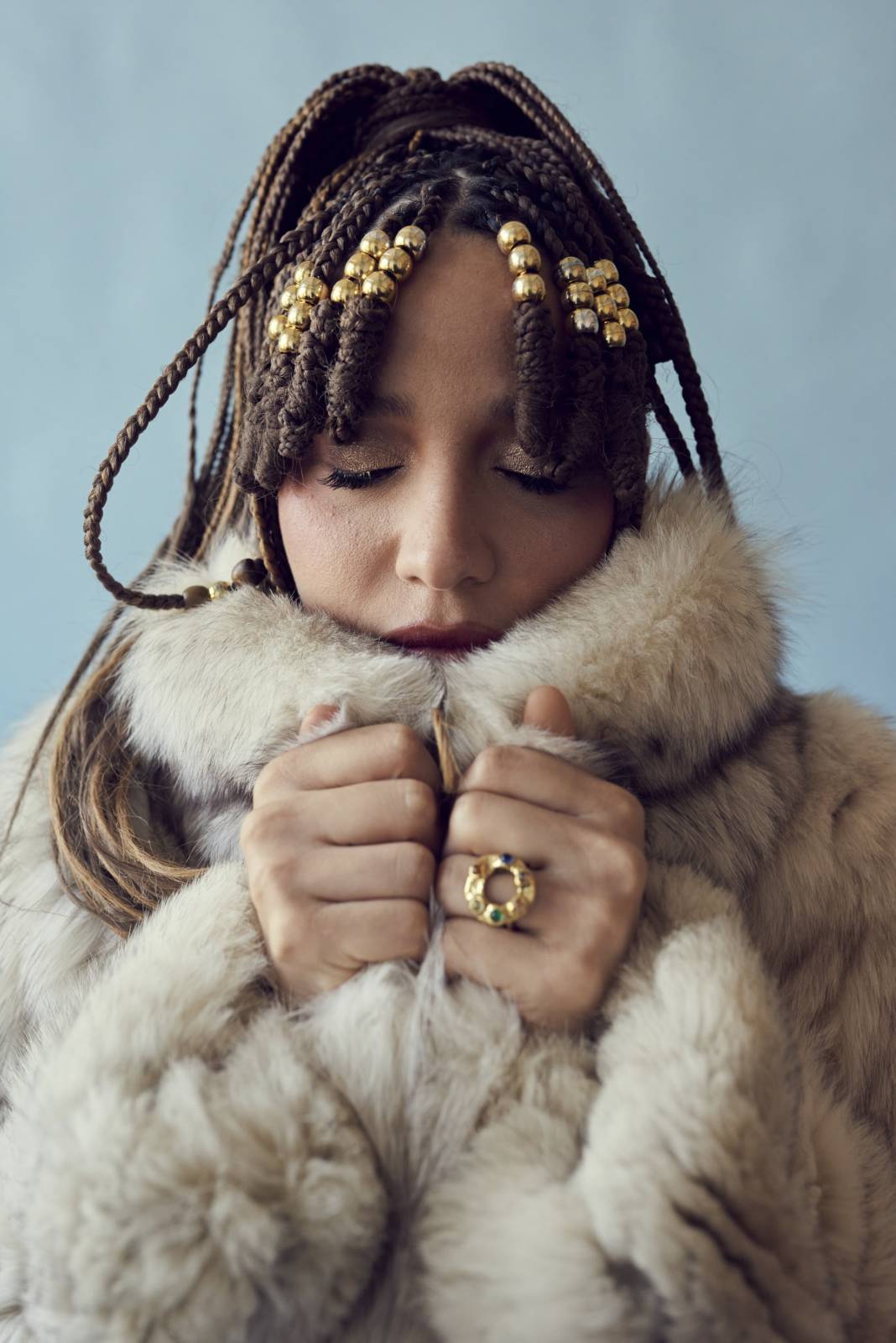 Kaia Kater joins Laura Cortese on acoustic evenings throughout Belgium