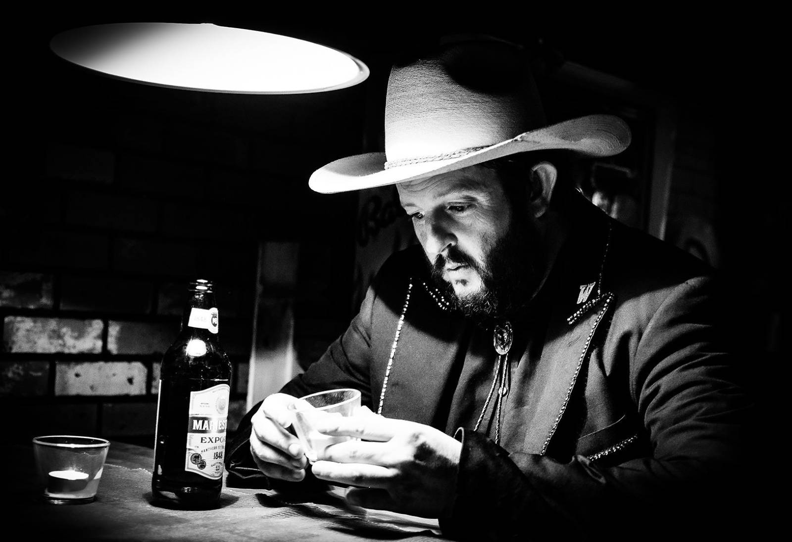 Bob Wayne's "Greasy Xmas" and tourdates for April/May announced