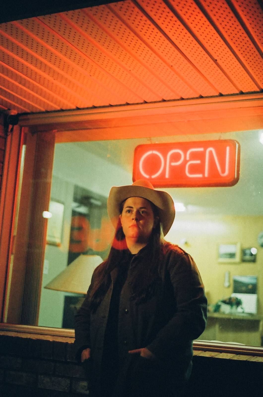 Mariel Buckley over for a short Scandinavian tour next month