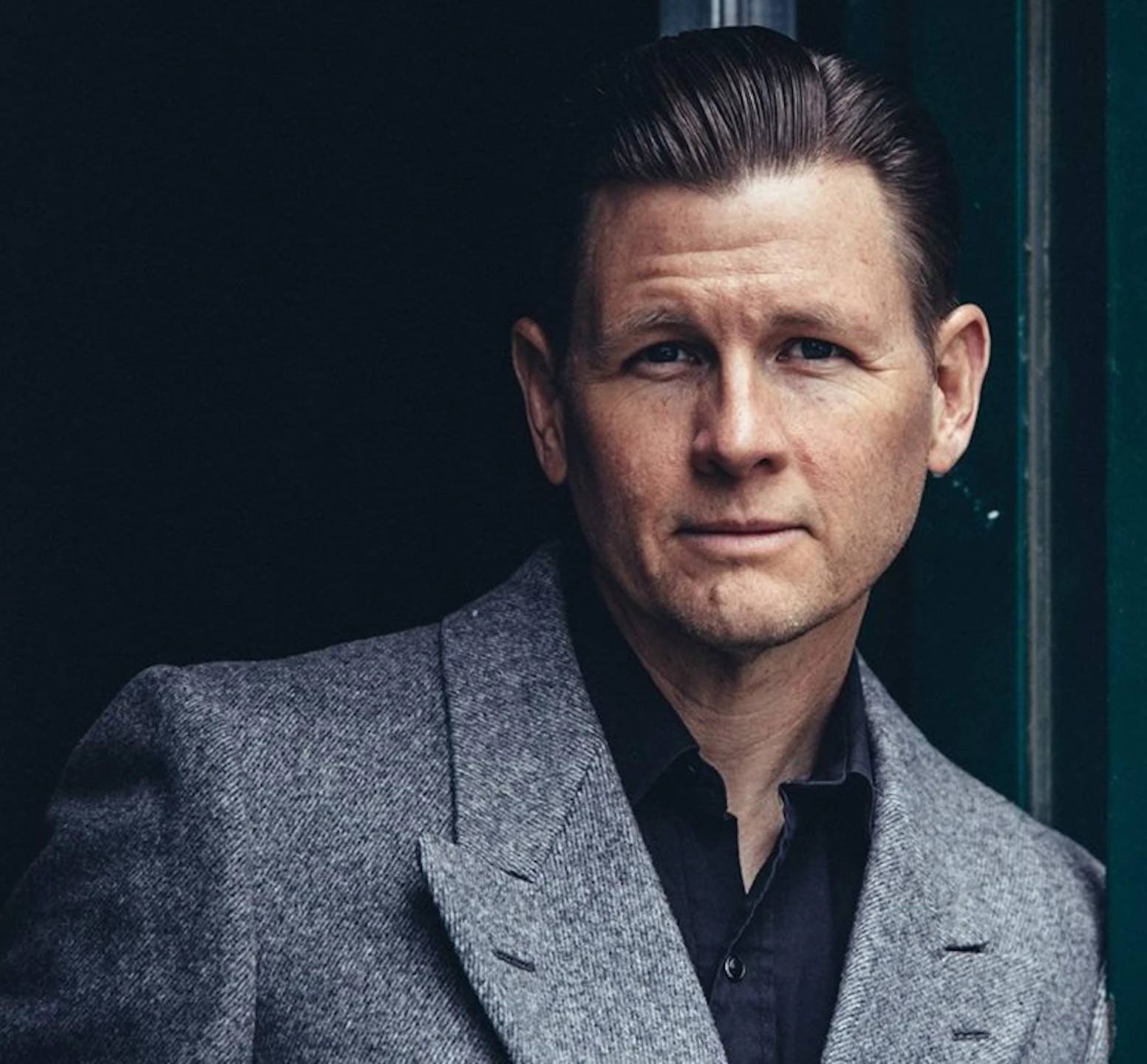 Jake La Botz' spring tour backed by Smokestack Lightnin' starts this weekend