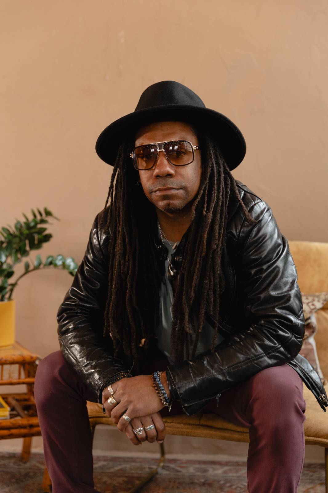 Julian Taylor in the Benelux for a few shows with new music under his belt