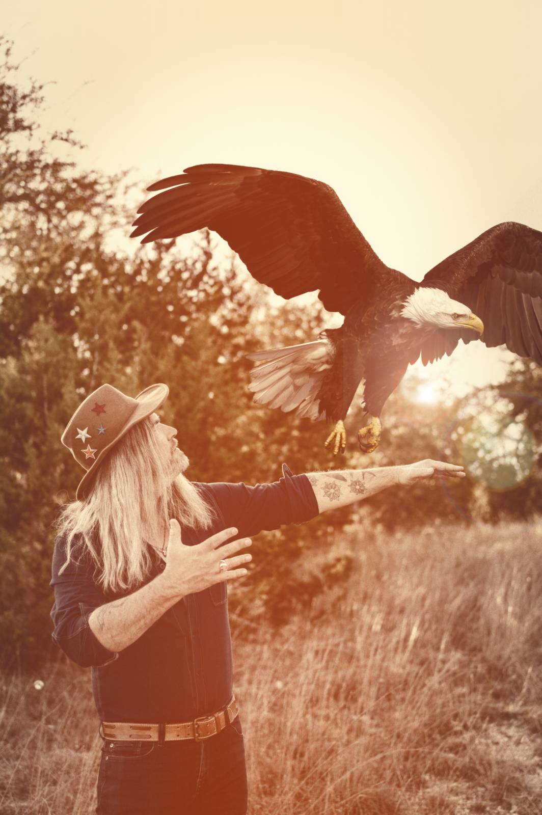 Israel Nash takes "Ozarker" all over Europe