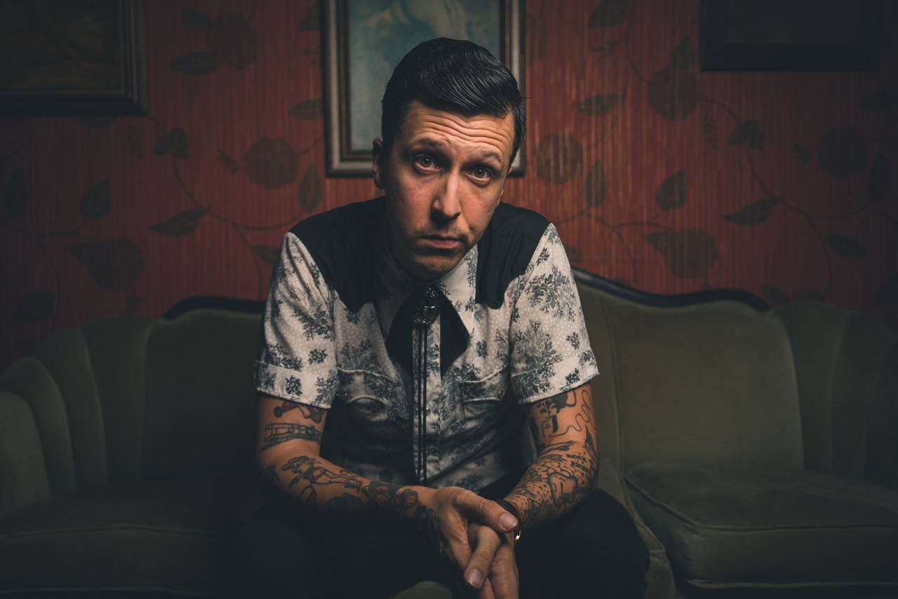 BJ Barham (of American Aquarium) over for some intimate shows