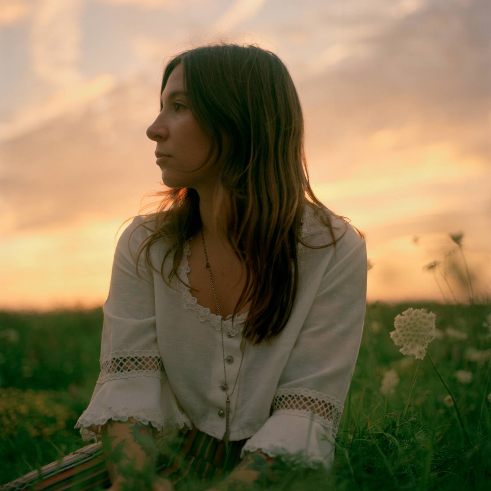 Julianna Riolino brings "All Blue" to Europe for a winter headline tour