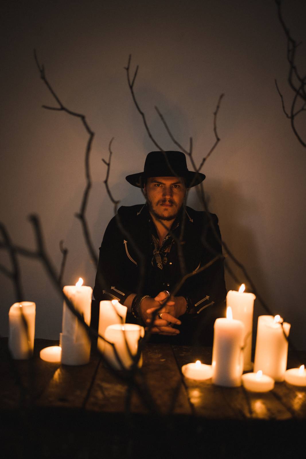 Dylan LeBlanc returns with new album "Coyote" and shares European headline dates this fall