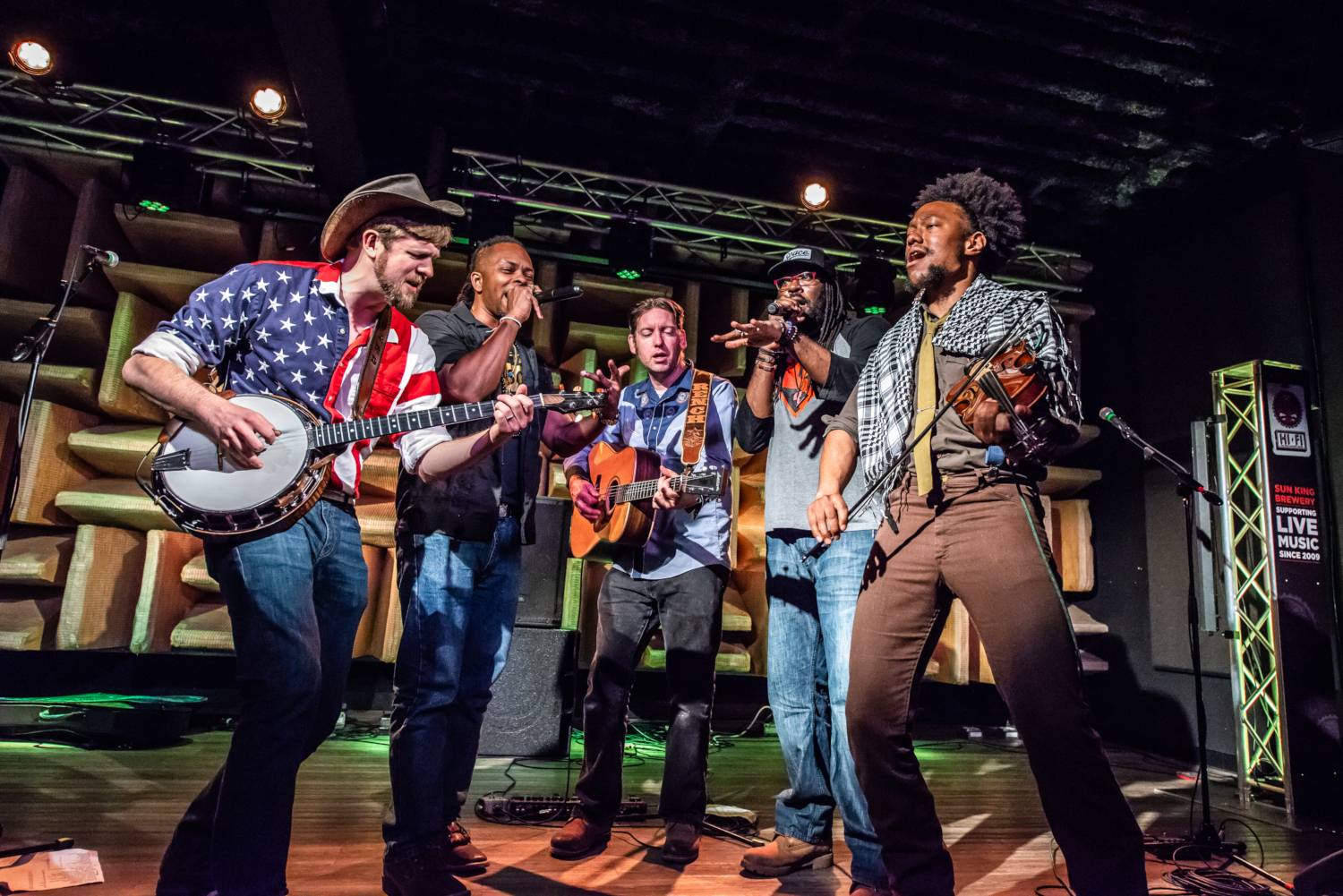 Gangstagrass exclusively over for Zwarte Cross this month