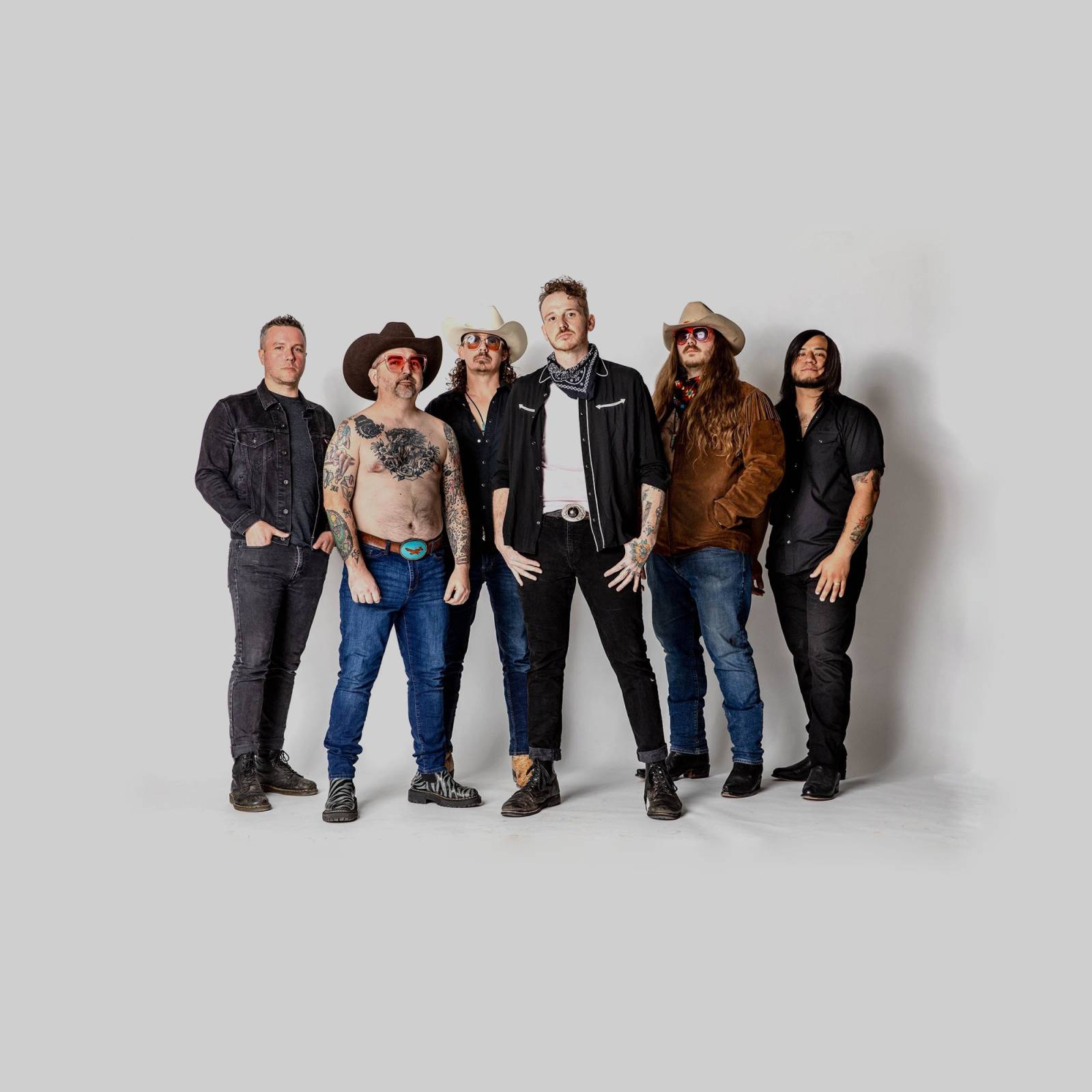 Vandoliers hit the UK as main support for Bowling For Soup & Less Than Jake