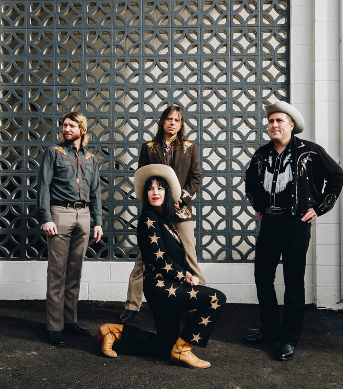 Jenny Don't and The Spurs over for a few shows in the Netherlands late April early May