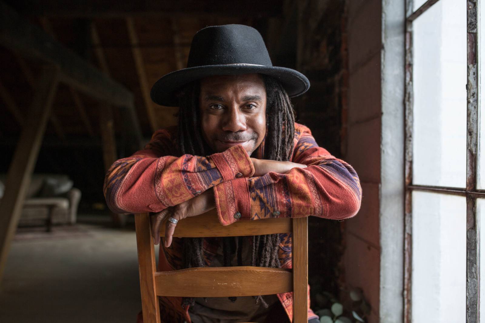 Julian Taylor over to the Benelux with "Beyond The Reservoir"