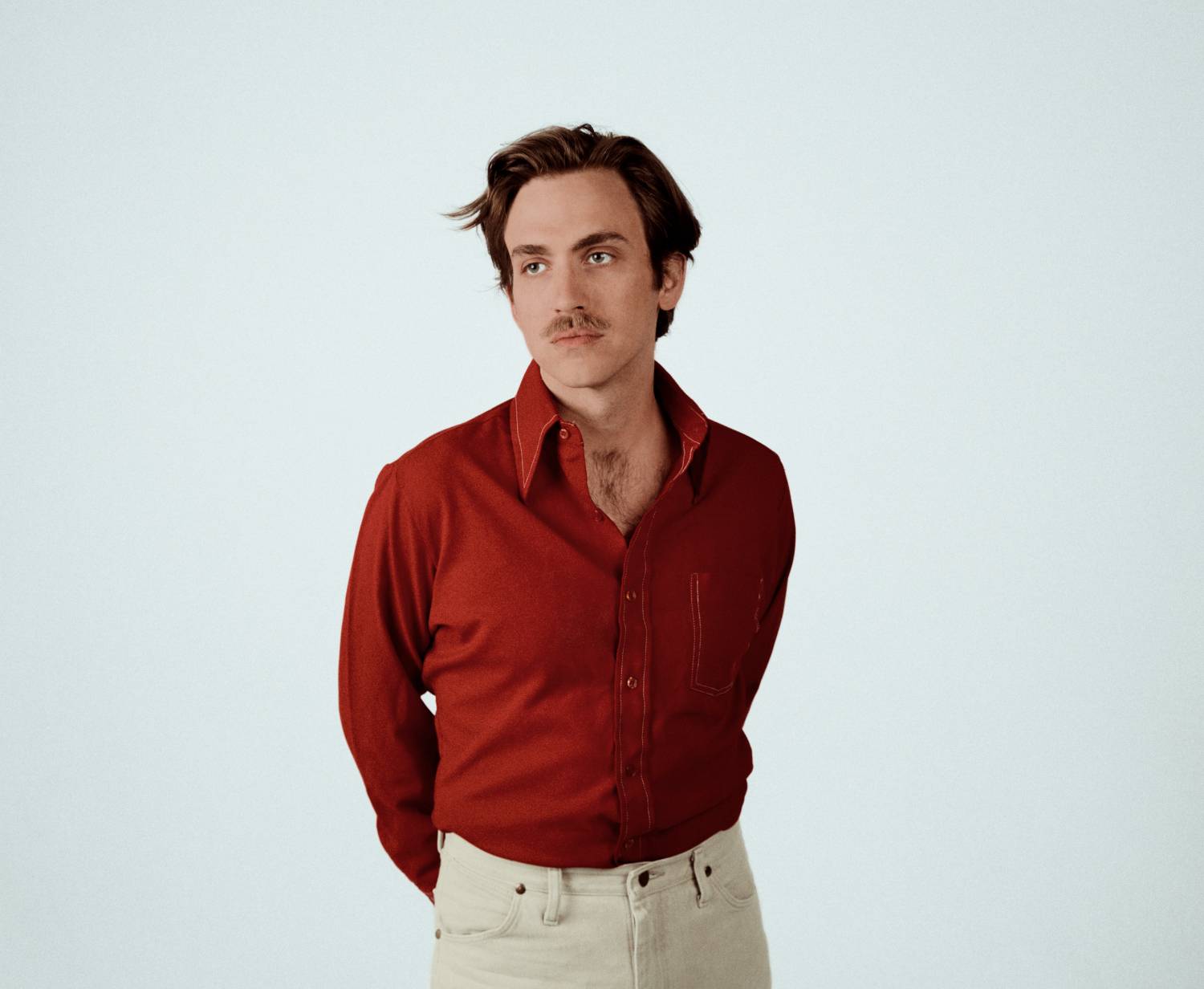 Andrew Combs tours Europe with new LP "Sundays" starting next week