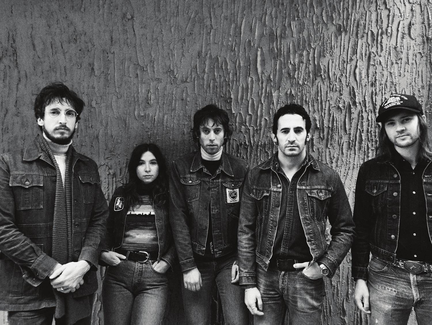 Daniel Romano's Outfit postpones European tour dates to summer 2022