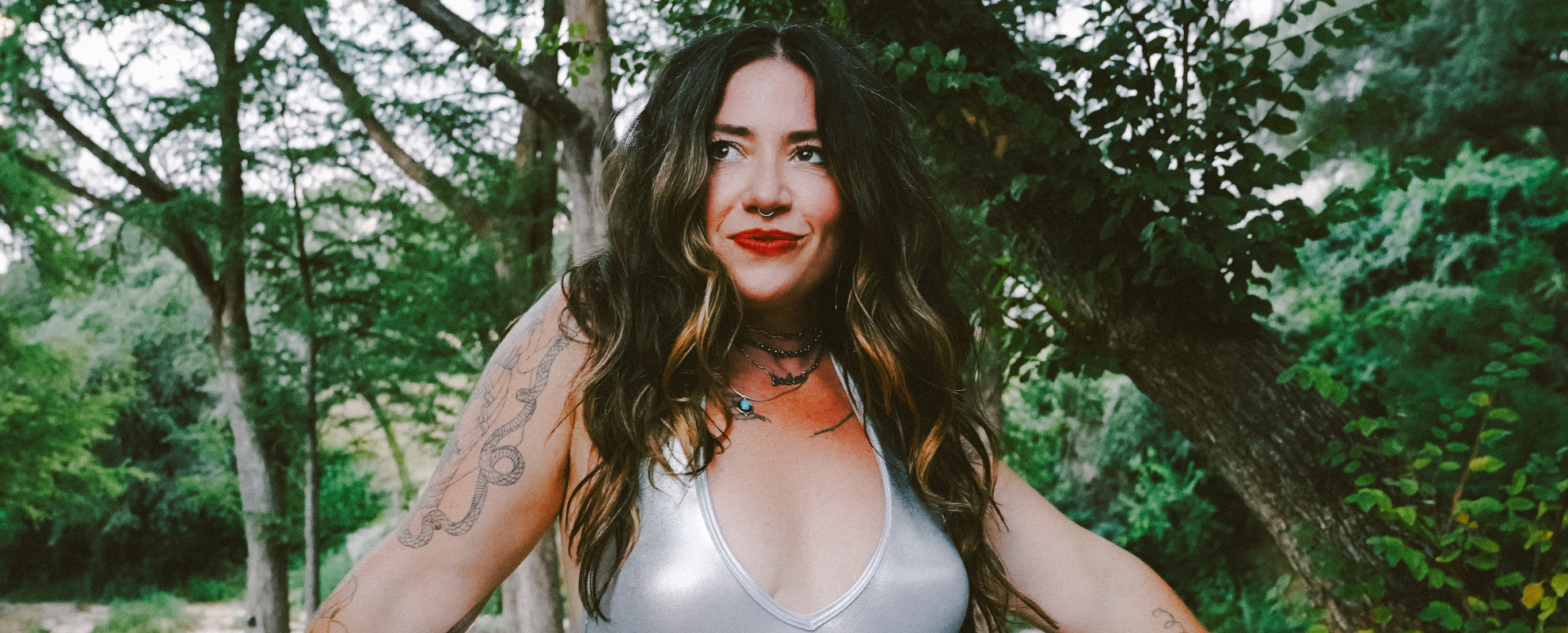 Hannah Juanita shares new "The Magnolia Sessions" release ahead of European tour